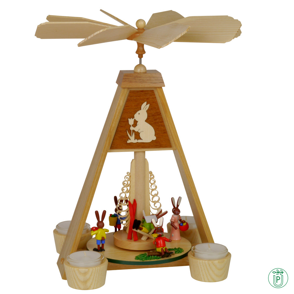 Tealight pyramid with Easter bunnies
